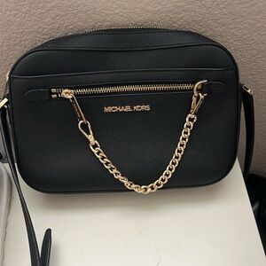 Black Michael kors purse